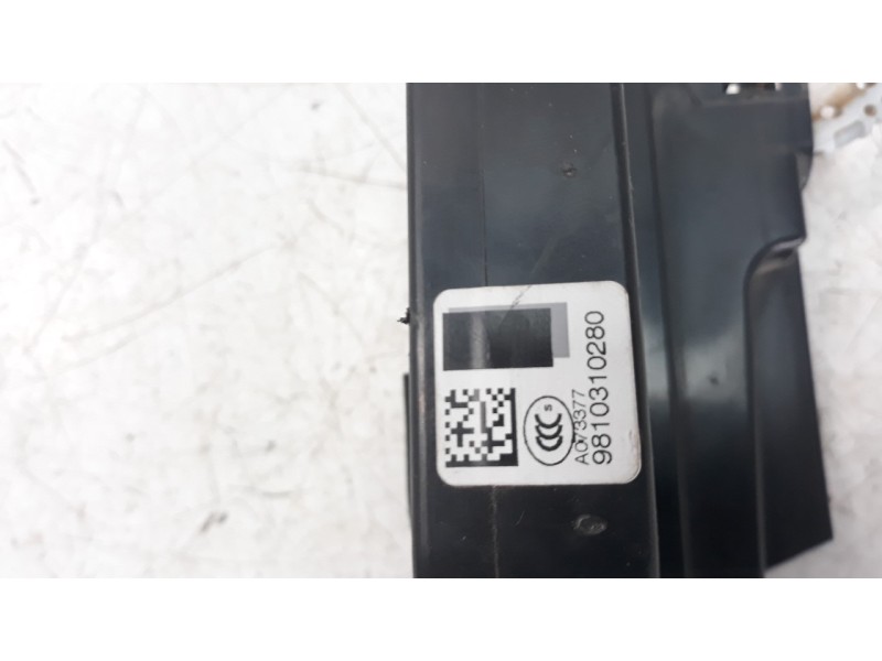 Recambio de cerradura puerta delantera derecha para citroen c4 picasso 1.2 12v e-thp / puretech referencia OEM IAM 9810310280  