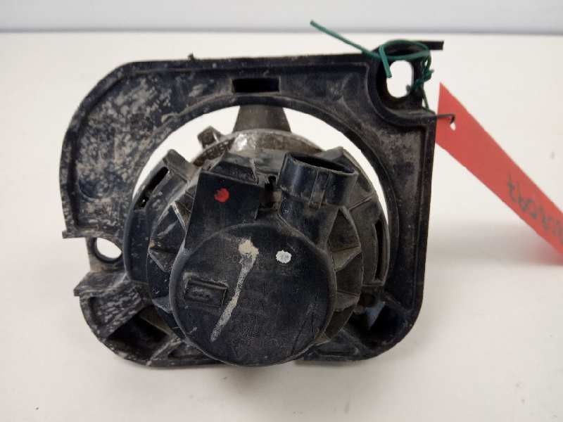 Recambio de faro antiniebla derecho para fiat nuova 500 (150) sport referencia OEM IAM 51786773 10109581005 