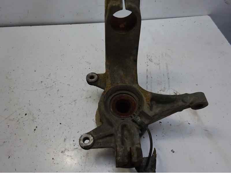 Recambio de mangueta delantera derecha para renault megane ii coupe/cabrio luxe privilege referencia OEM IAM 8200297032  