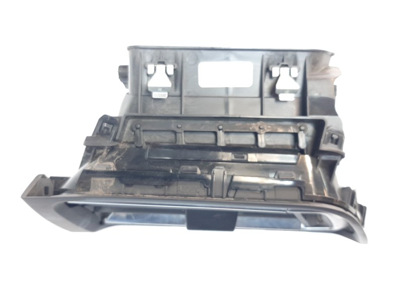 Recambio de rejilla aireadora para peugeot 308 1.6 blue-hdi fap referencia OEM IAM 96778765  