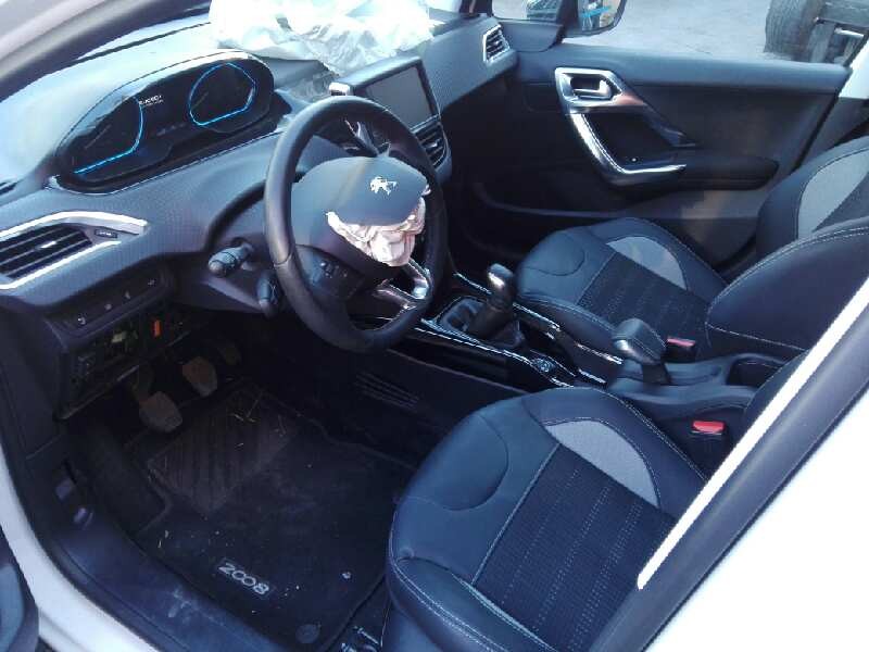 peugeot 2008 (--.2013) del año 2015