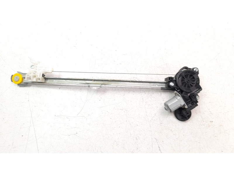 Recambio de elevalunas trasero izquierdo para mazda 3 sedán (bp) referencia OEM IAM BCJH73590A  