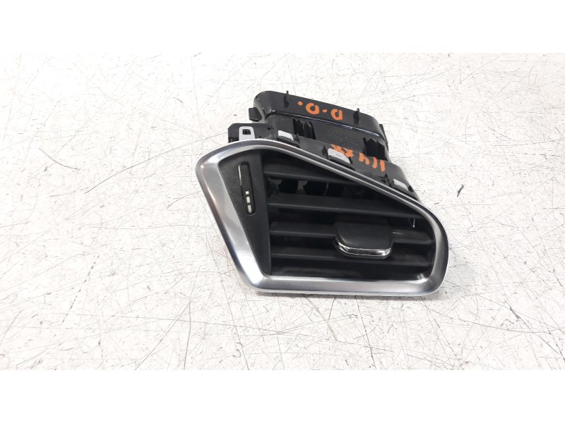 Recambio de rejilla aireadora para citroen c4 lim. live edition referencia OEM IAM 9676606977  