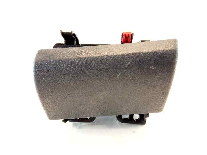 Recambio de moldura para toyota hilux (kun) double cab 4x4 referencia OEM IAM 66995KK040  