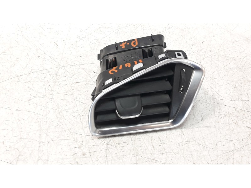 Recambio de rejilla aireadora para citroen c4 lim. live edition referencia OEM IAM 9676609777  