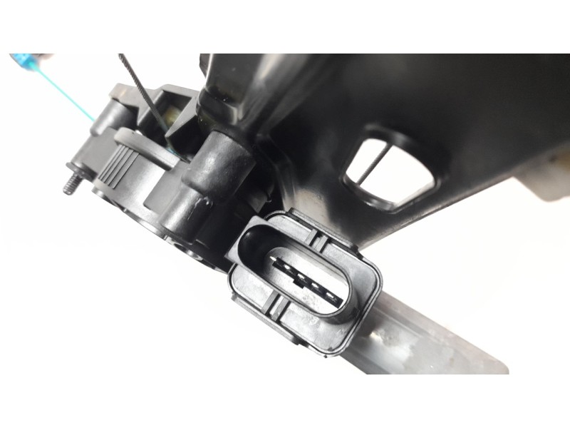 Recambio de elevalunas delantero derecho para bmw serie x1 (f48) sdrive18d referencia OEM IAM 734951407  