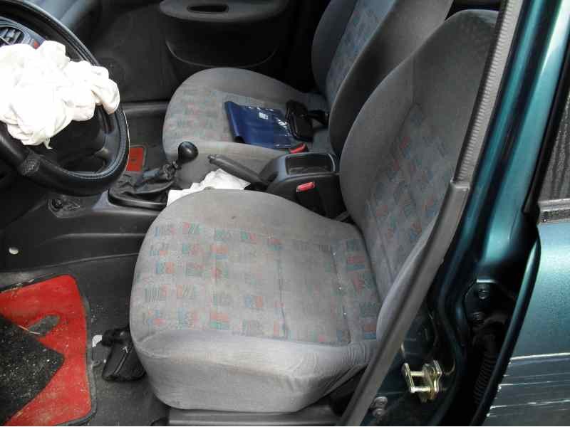 daewoo lanos del año 2000