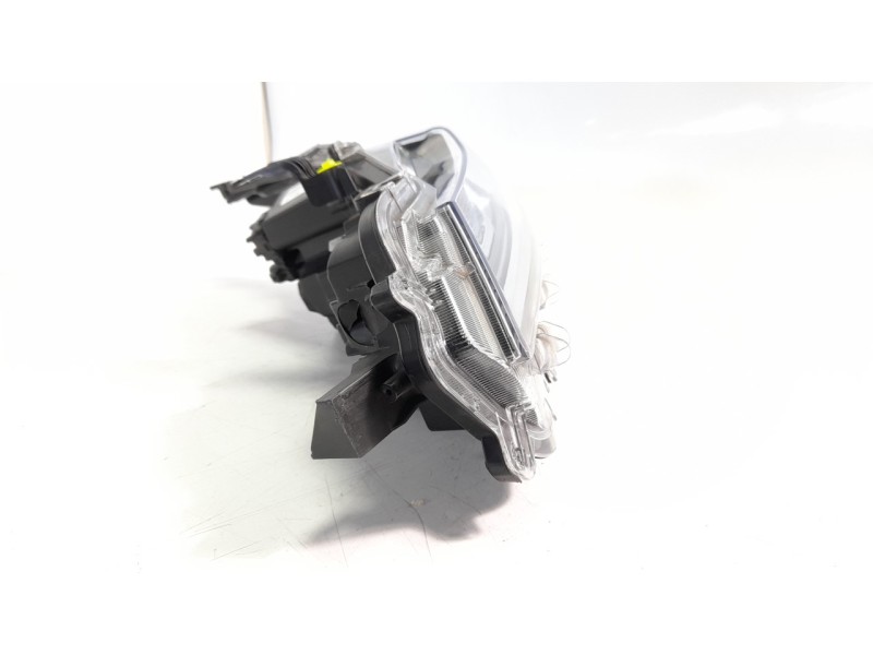 Recambio de faro izquierdo para toyota corolla (e21) referencia OEM IAM 8115002T50  
