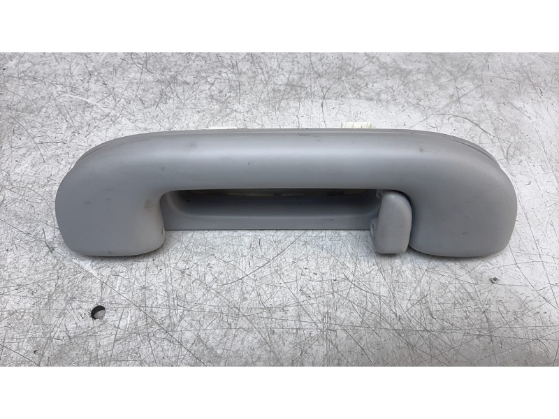 Recambio de asidero techo trasero derecho para jeep compass ii 1.6 m-jet cat referencia OEM IAM 735580829  
