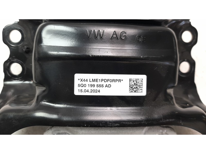Recambio de soporte motor izquierdo para seat ateca (khp) fr referencia OEM IAM 5Q0199555AD  