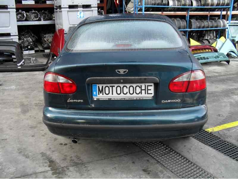 daewoo lanos del año 2000