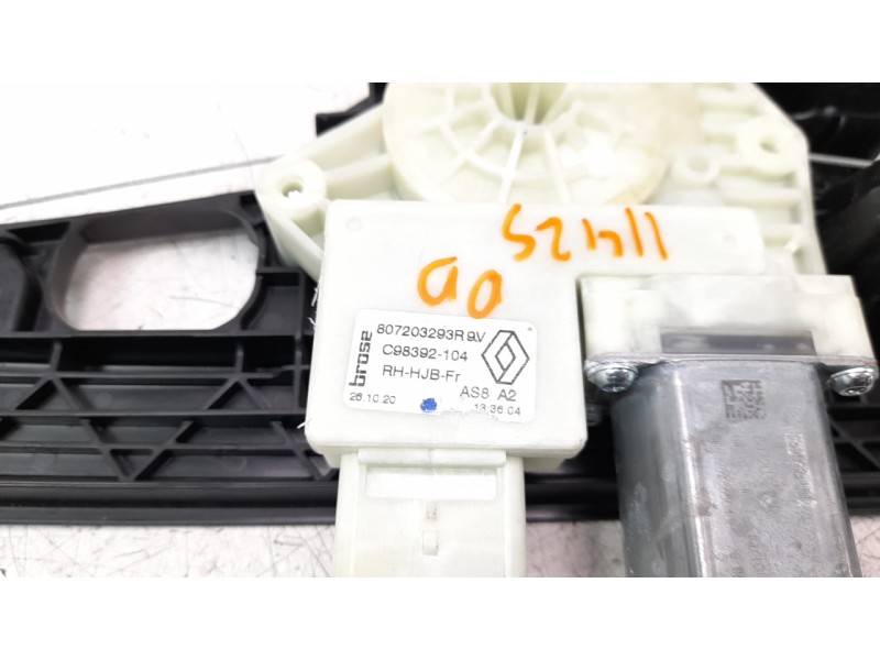 Recambio de elevalunas delantero derecho para renault captur ii 1.0 tce referencia OEM IAM 807203293R  