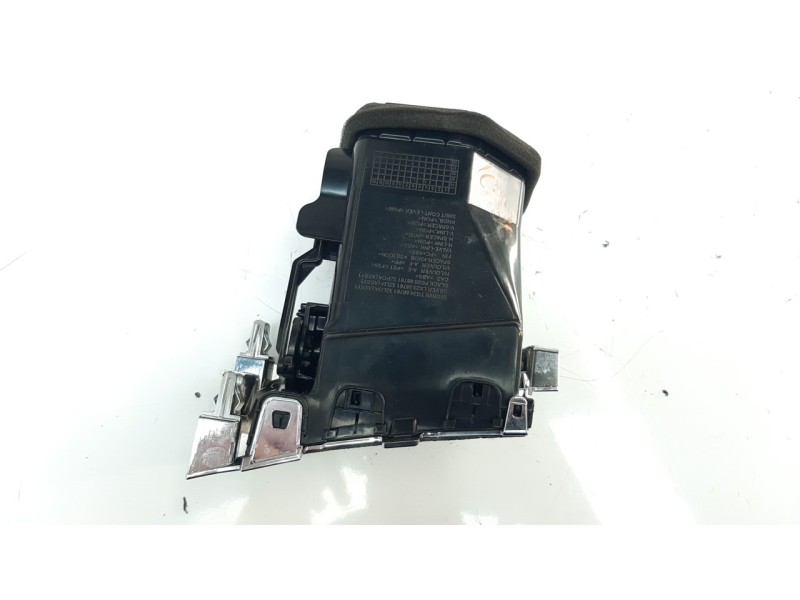Recambio de rejilla aireadora para nissan pulsar (c13) 1.5 turbodiesel cat referencia OEM IAM 687613ZPOA  
