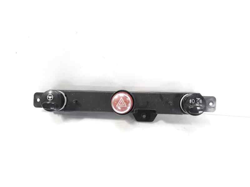 Recambio de warning para fiat nuova 500 (150) sport referencia OEM IAM 735451108  
