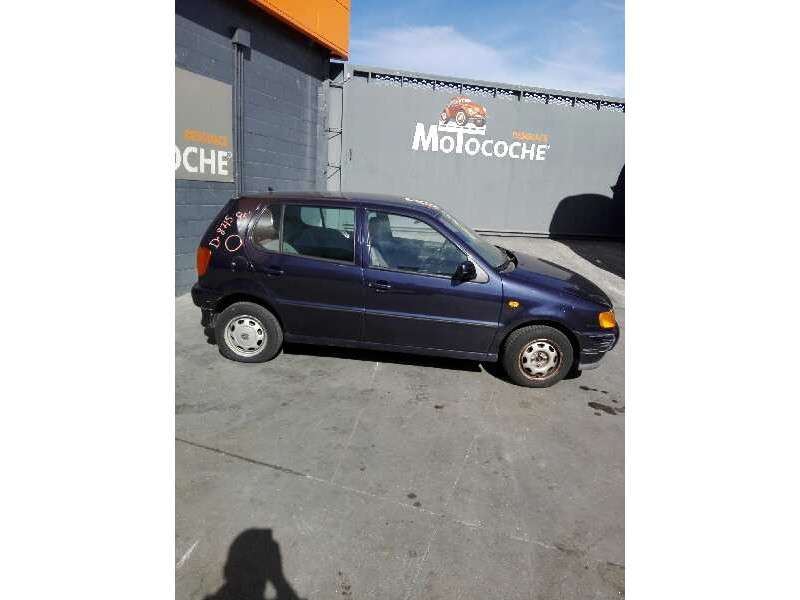 volkswagen polo berlina (6n1) del año 1995