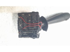 Recambio de mando limpia para dacia sandero stepway referencia OEM IAM 255679575R   2