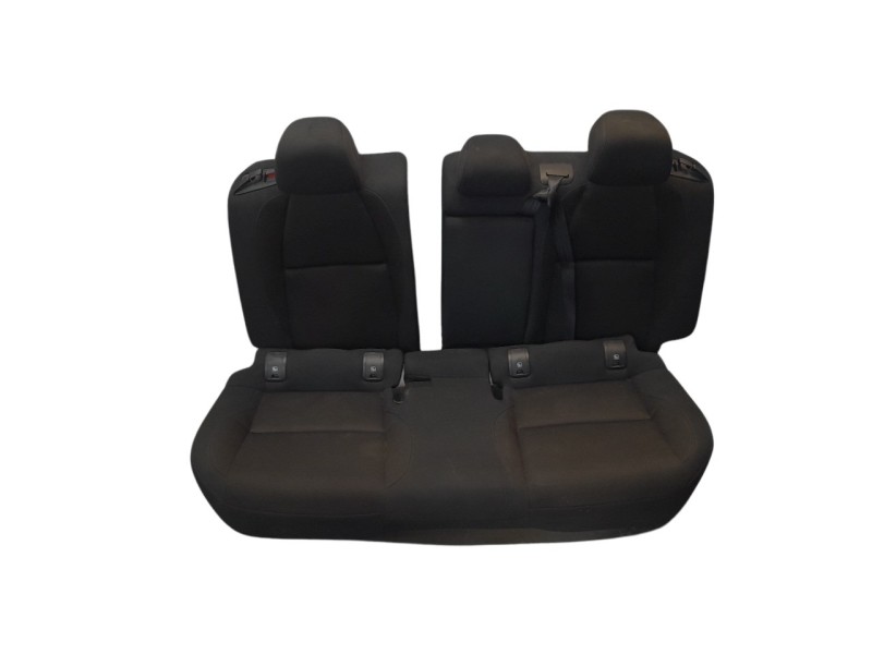 Recambio de juego asientos completo para mazda 3 sedán (bp) referencia OEM IAM BDGF88162  