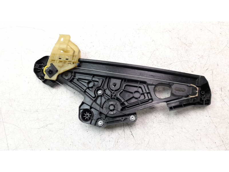 Recambio de elevalunas trasero izquierdo para renault captur ii 1.0 tce referencia OEM IAM 827216497R  