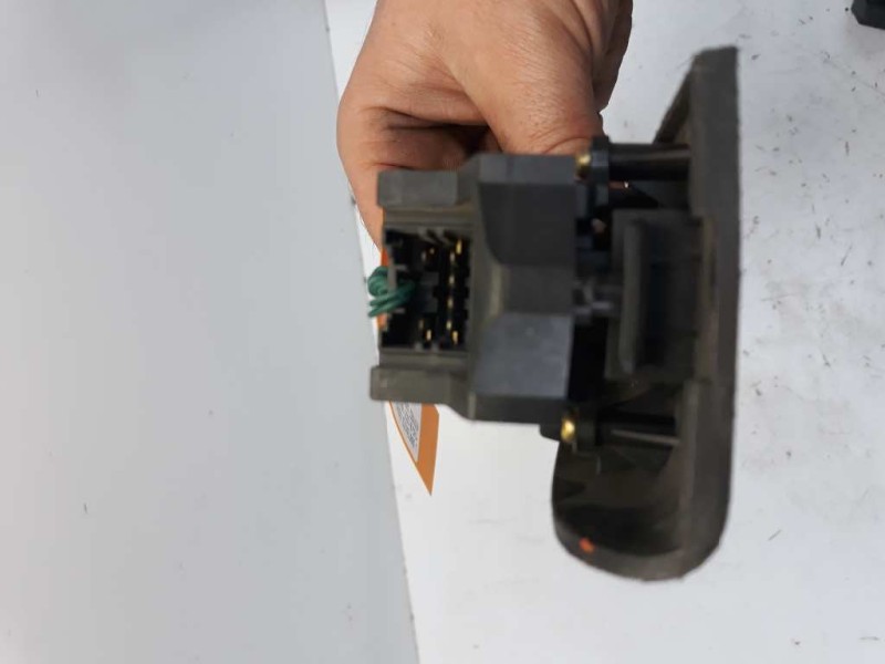 Recambio de mando elevalunas trasero izquierdo para honda accord berlina (cg7-9/ch1-7) 1.8 16v cat referencia OEM IAM   