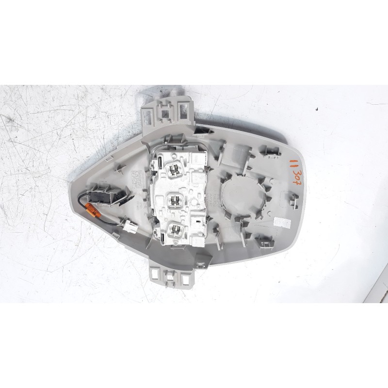 Recambio de luz interior para citroen c4 picasso 1.2 12v e-thp / puretech referencia OEM IAM 6362AS  