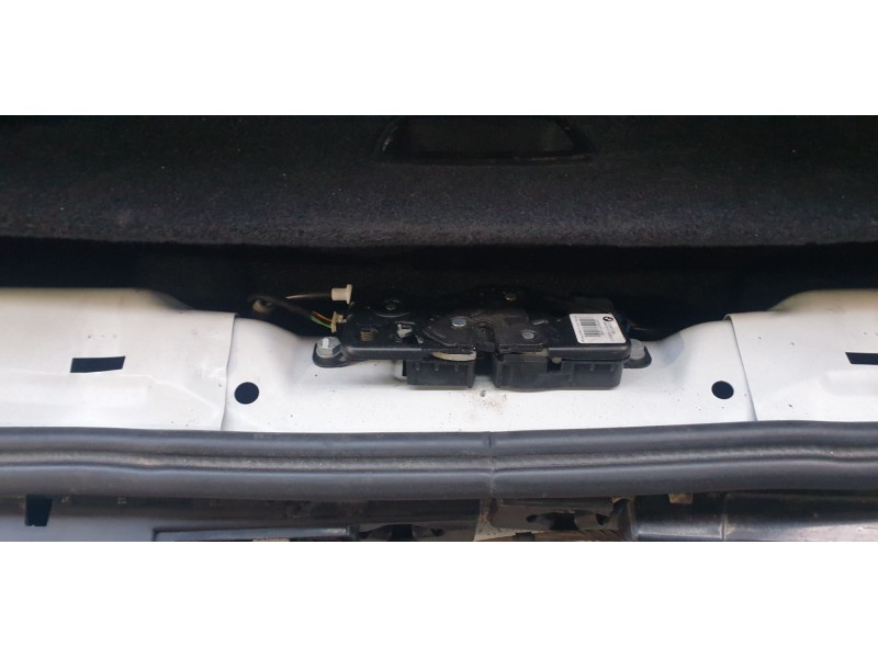 Recambio de cerradura maletero / porton para bmw serie x1 (f48) sdrive18d referencia OEM IAM 51247357112  