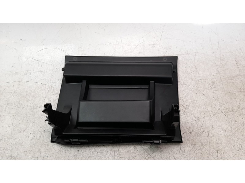 Recambio de guantera para renault captur ii 1.0 tce referencia OEM IAM 682522488R  
