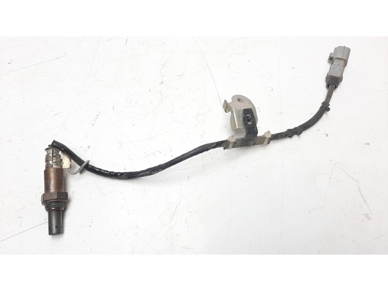 Recambio de sonda lambda para toyota c-hr referencia OEM IAM 8946510080  