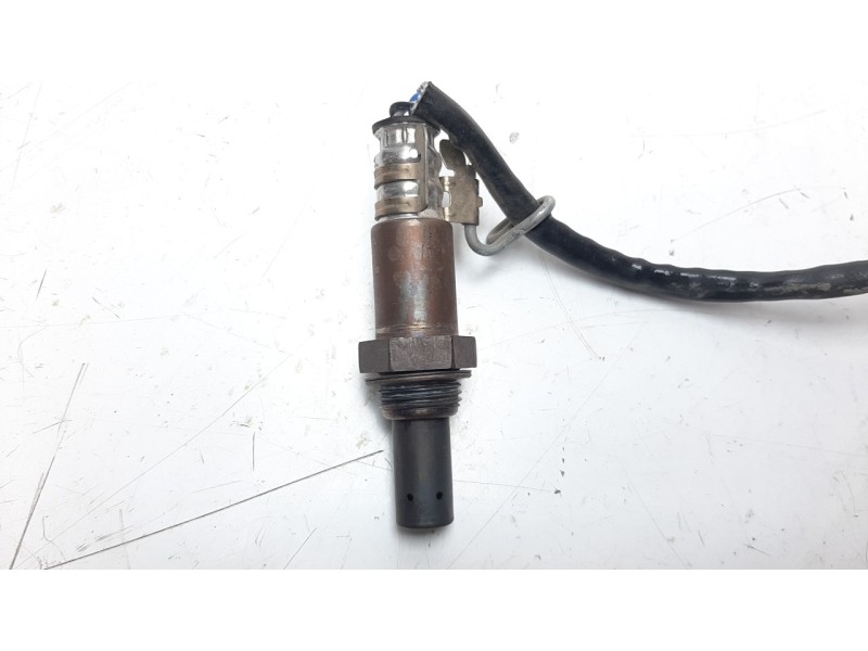 Recambio de sonda lambda para toyota c-hr referencia OEM IAM 8946510080  