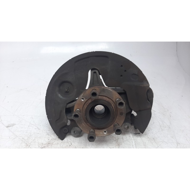 Recambio de mangueta delantera izquierda para citroen c4 picasso 1.2 12v e-thp / puretech referencia OEM IAM 1647857480  