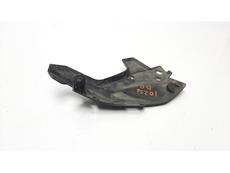 Recambio de moldura para kawasaki z 900 z 900 performance referencia OEM IAM 550250606  