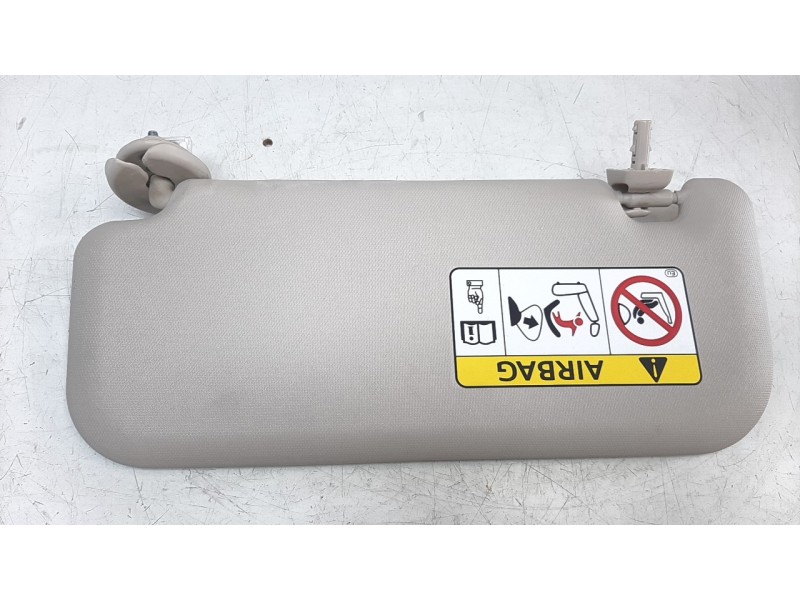 Recambio de parasol derecho para toyota corolla (e21) referencia OEM IAM 7431002L70C0  