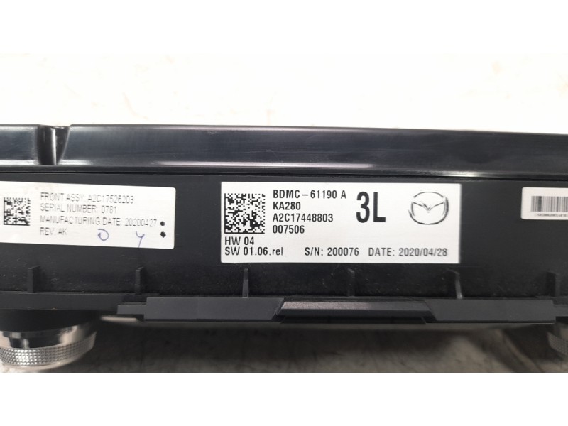 Recambio de mando climatizador para mazda 3 sedán (bp) referencia OEM IAM BDMC61190A  