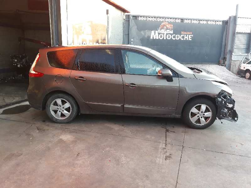 renault scenic iii del año 2010