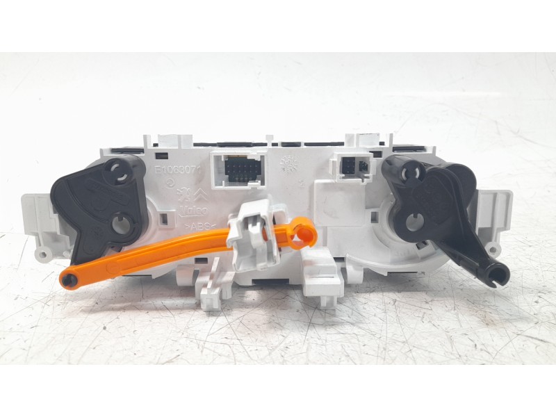 Recambio de mando calefaccion / aire acondicionado para citroen c3 you! referencia OEM IAM 9823822680  