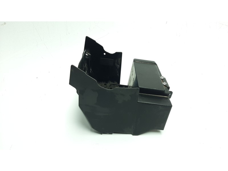 Recambio de moldura para kawasaki z 900 z 900 performance referencia OEM IAM 320970045  