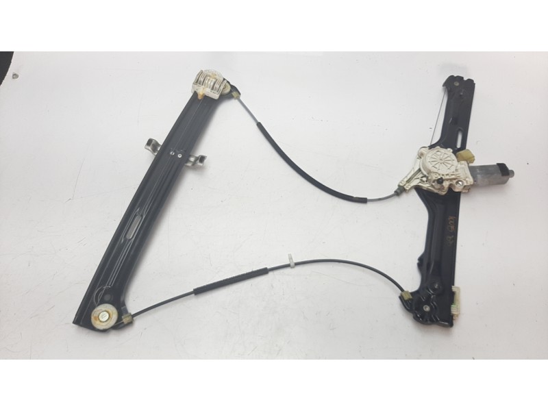 Recambio de elevalunas delantero derecho para bmw x5 (e70) 3.0d referencia OEM IAM 51337166380 106061813 111782