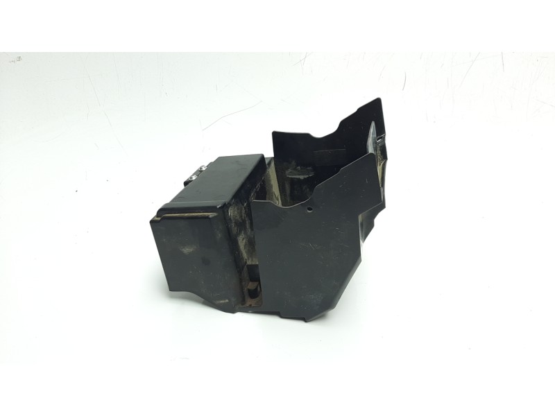 Recambio de moldura para kawasaki z 900 z 900 performance referencia OEM IAM 320970045  