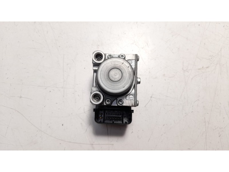 Recambio de abs para suzuki gsx-s750 referencia OEM IAM 5561013K00000  