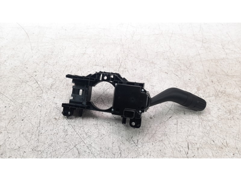 Recambio de mando intermitentes para mazda 3 sedán (bp) referencia OEM IAM BDEL20324  