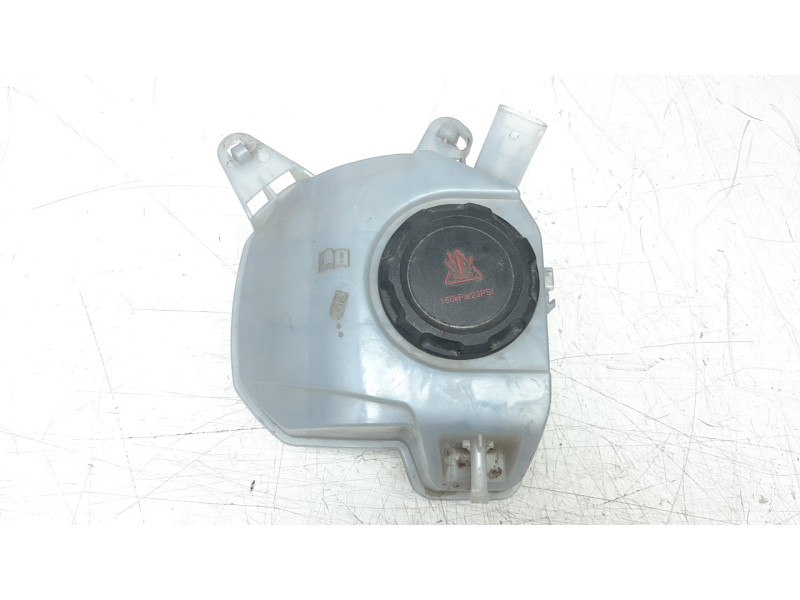 Recambio de deposito expansion para seat arona 1.6 tdi referencia OEM IAM 2Q0121407C  