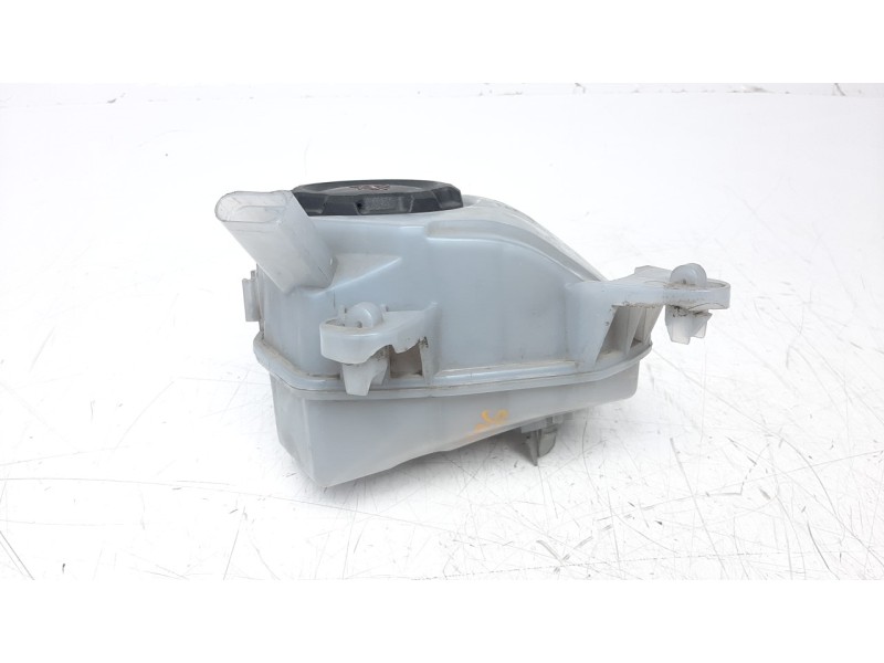 Recambio de deposito expansion para seat arona 1.6 tdi referencia OEM IAM 2Q0121407C  