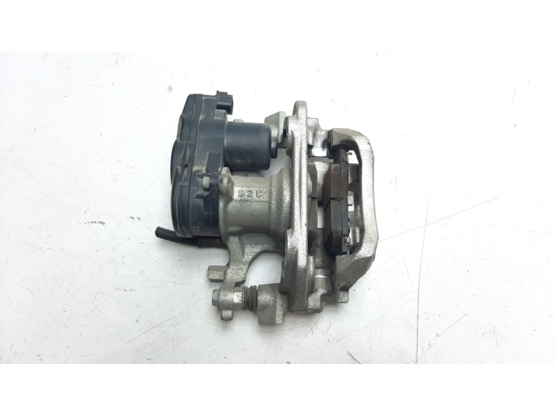 Recambio de pinza de freno trasera izquierda para toyota c-hr referencia OEM IAM 47850F4030  