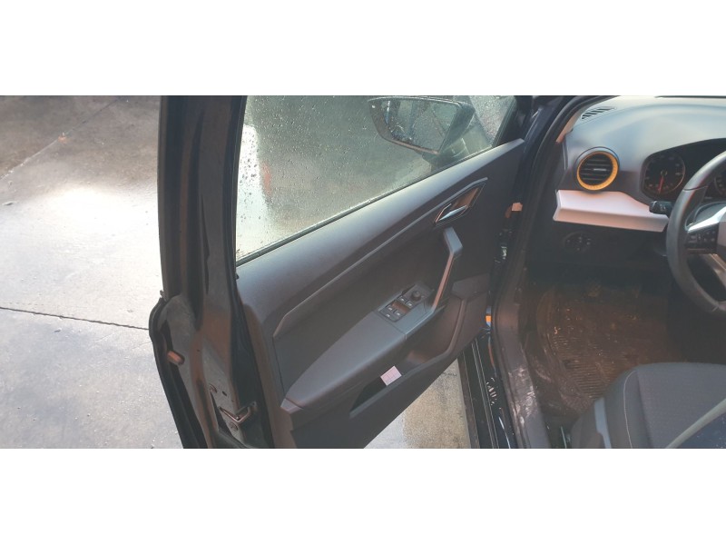 Recambio de elevalunas delantero izquierdo para seat arona xcellence referencia OEM IAM 6F9837461D  