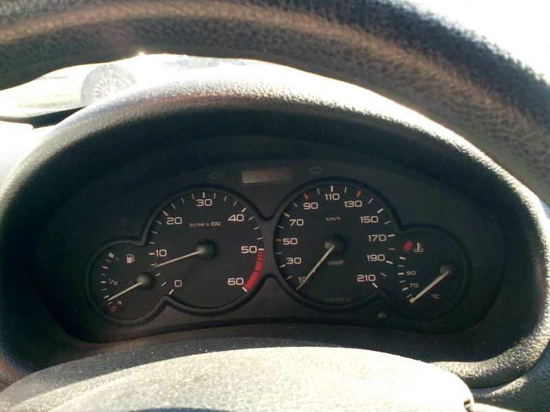 peugeot 206 berlina del año 1998