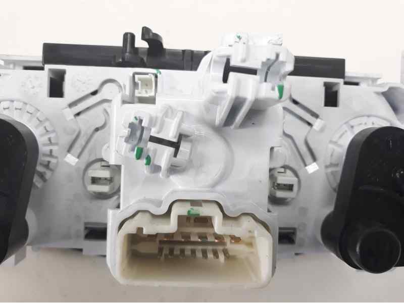 Recambio de mando calefaccion / aire acondicionado para dacia sandero ambiance referencia OEM IAM A42303400  