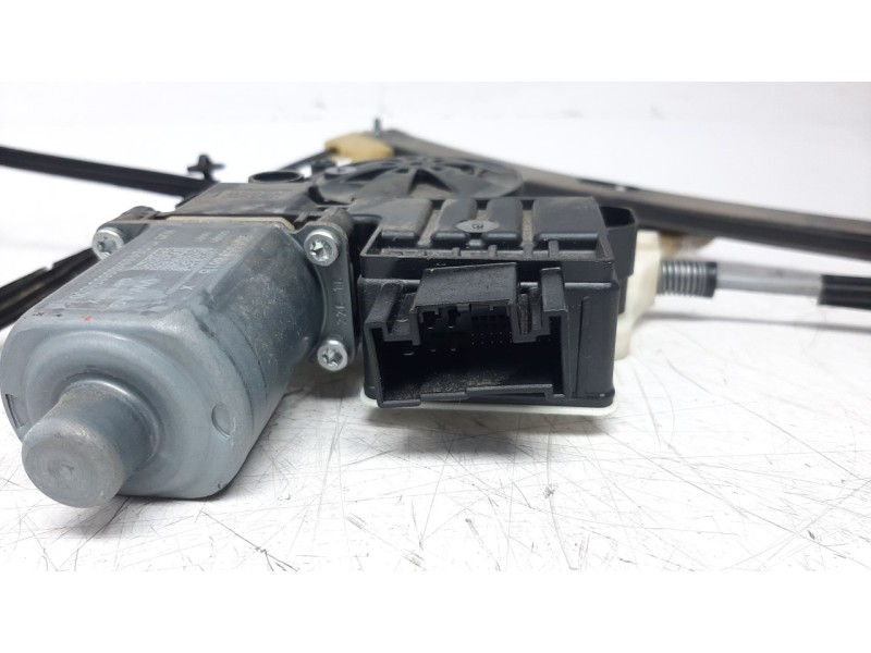 Recambio de elevalunas delantero izquierdo para seat arona 1.6 tdi referencia OEM IAM SE21606S  