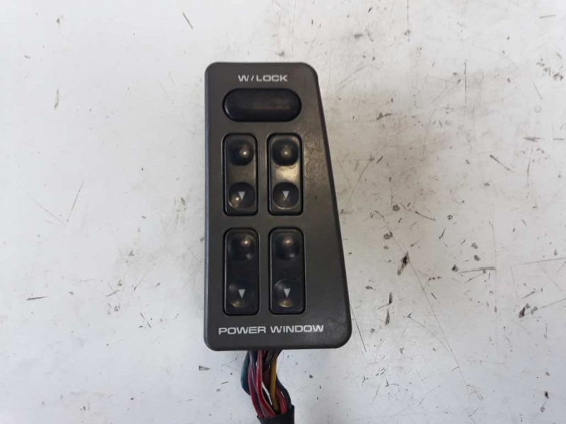 Recambio de mando elevalunas delantero izquierdo para kia sephia 1.6 cat referencia OEM IAM   