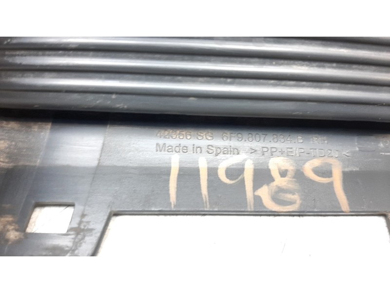Recambio de molduras traseras para seat arona xcellence referencia OEM IAM 6F9807834B  