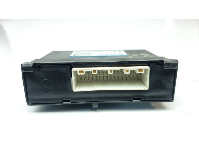 Recambio de modulo electronico para mazda 3 sedán (bp) referencia OEM IAM BCKA675U0A  