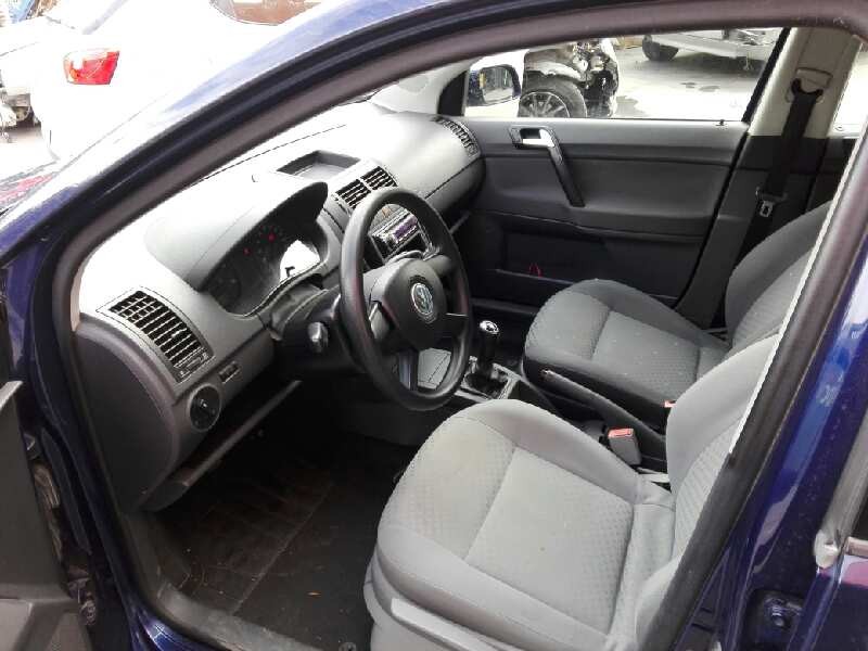 volkswagen polo (9n1) del año 2004